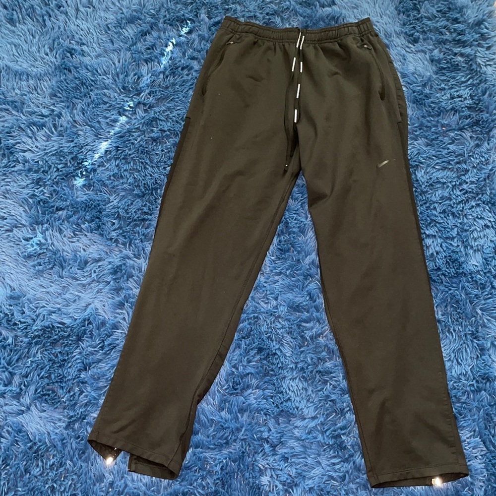 Nike Men’s Dryfit Sweatpants Large
